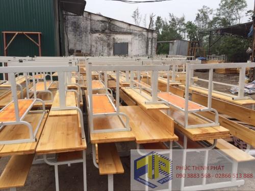 Bàn ghế học sinh gỗ tự nhiên Xuân Hòa Hồ Chí Minh