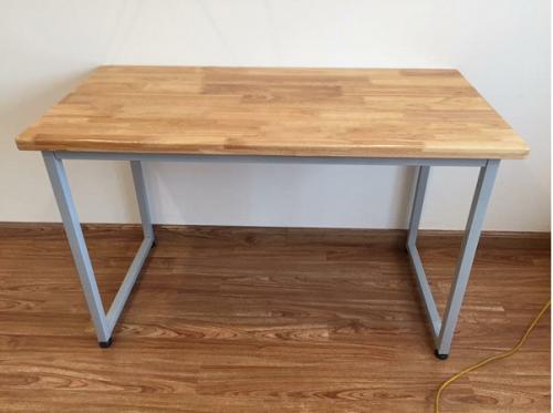 Chọn bàn chân sắt văn phòng như thế nào?