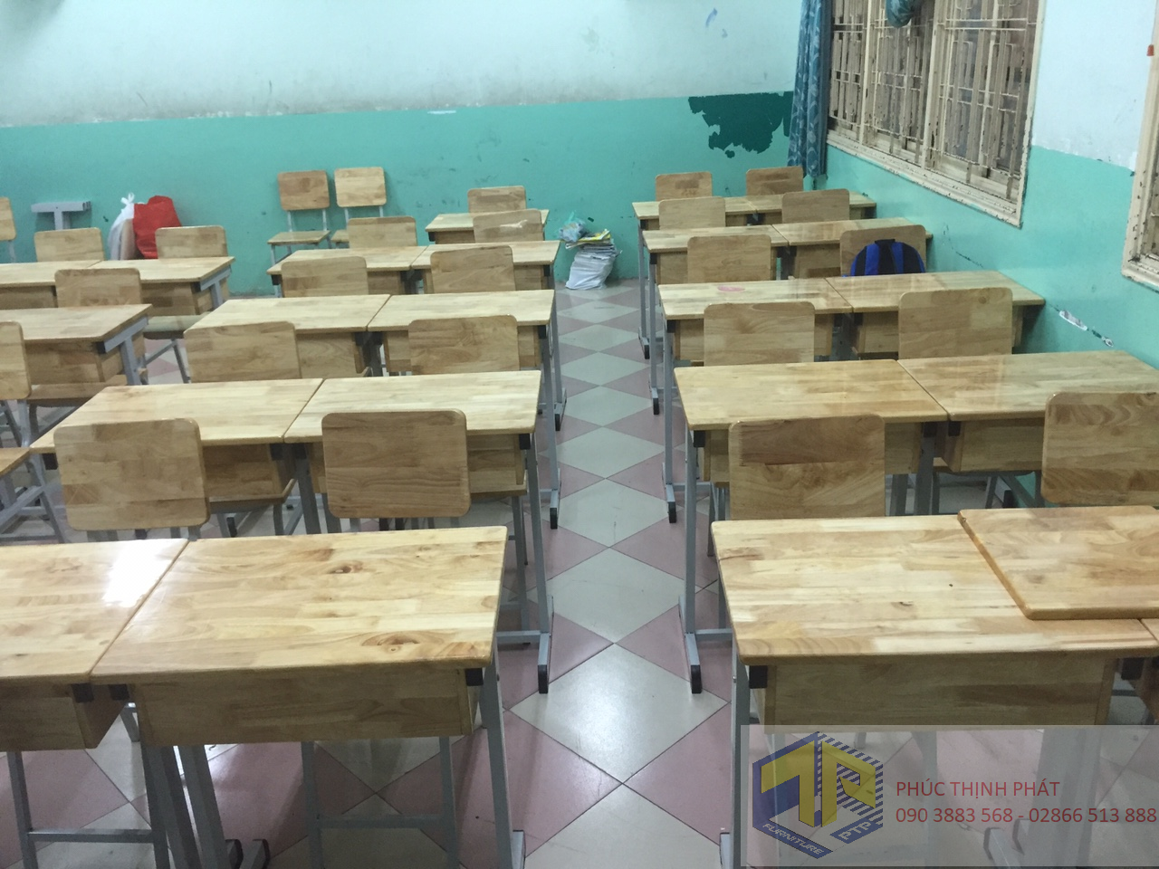 b&agrave;n ghế học sinh gỗ cao su