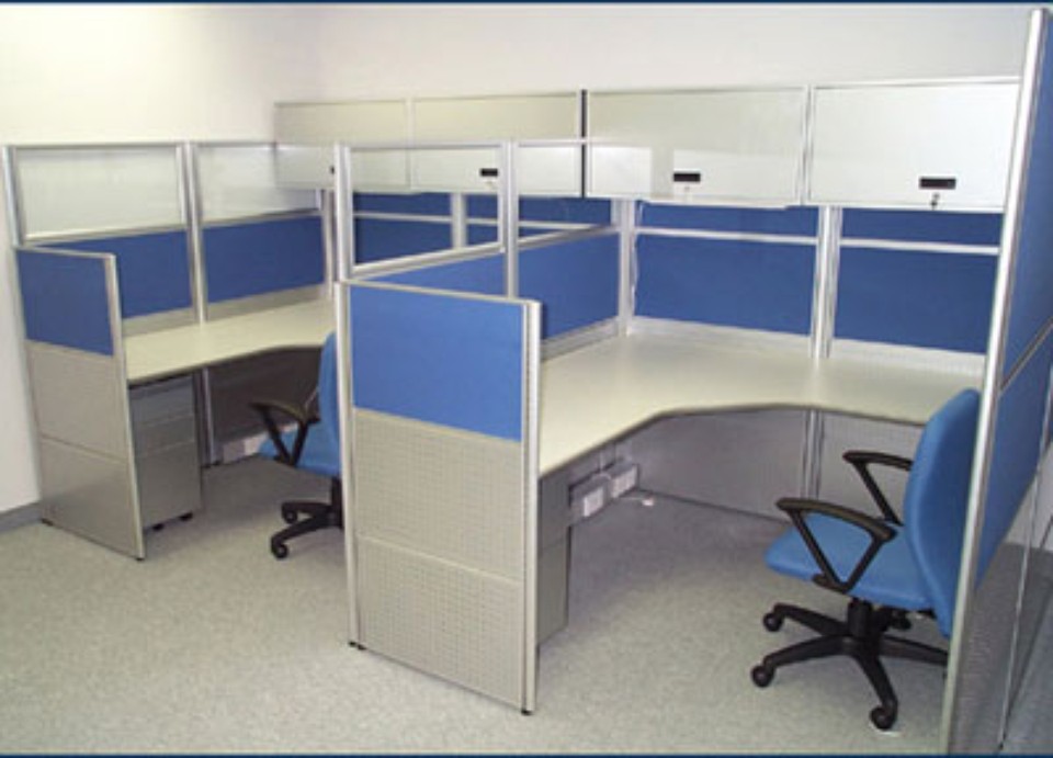 v&aacute;ch ngăn b&agrave;n l&agrave;m việc đẹp