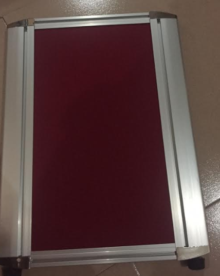 Vách ngăn bàn làm việc bằng nỉ VNDL20