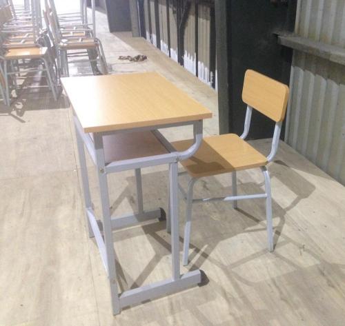 Bộ bàn ghế đơn BHS64P