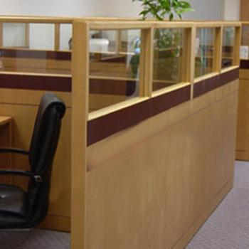 Vách ngăn bàn làm việc gỗ Verneer VNVP04